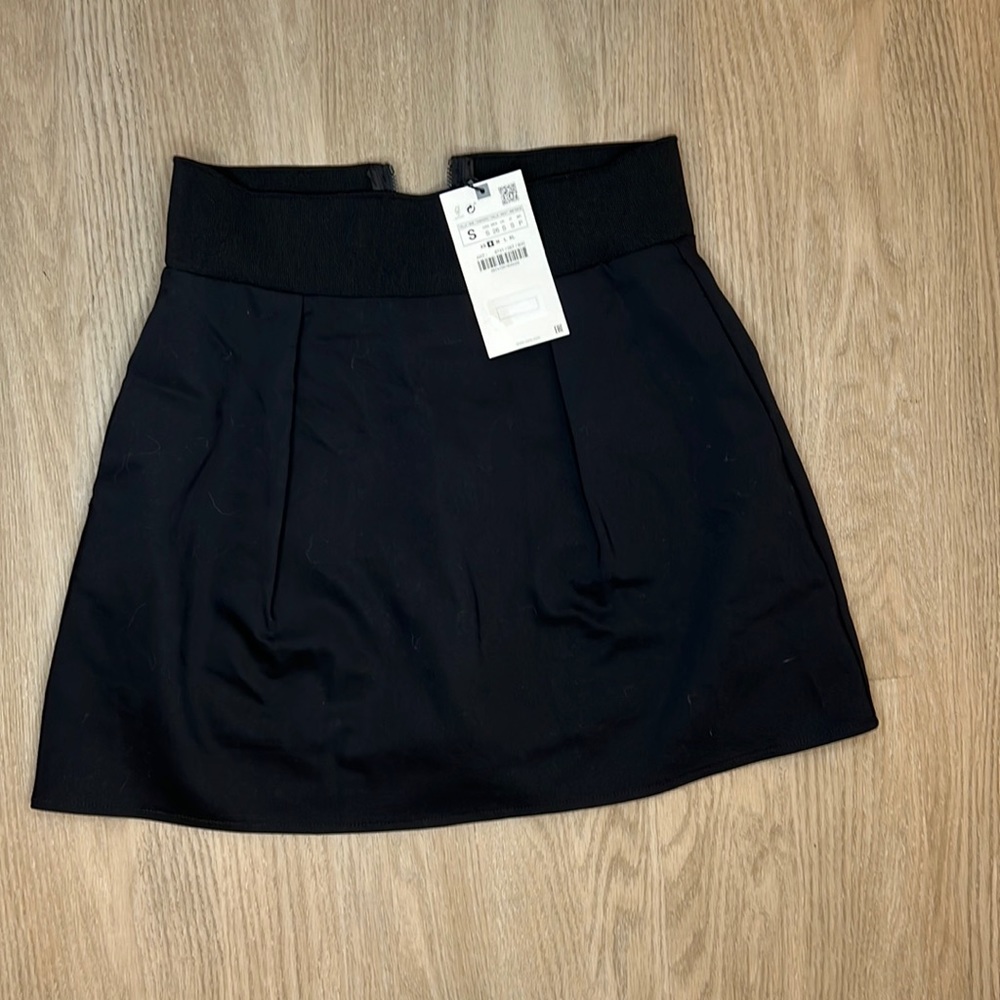 Zara S skirt/shorts